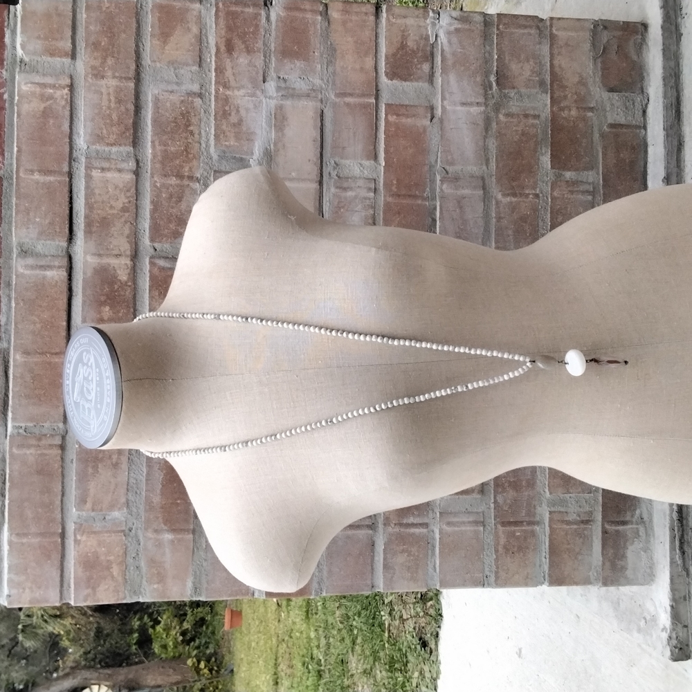 White beads long necklace
